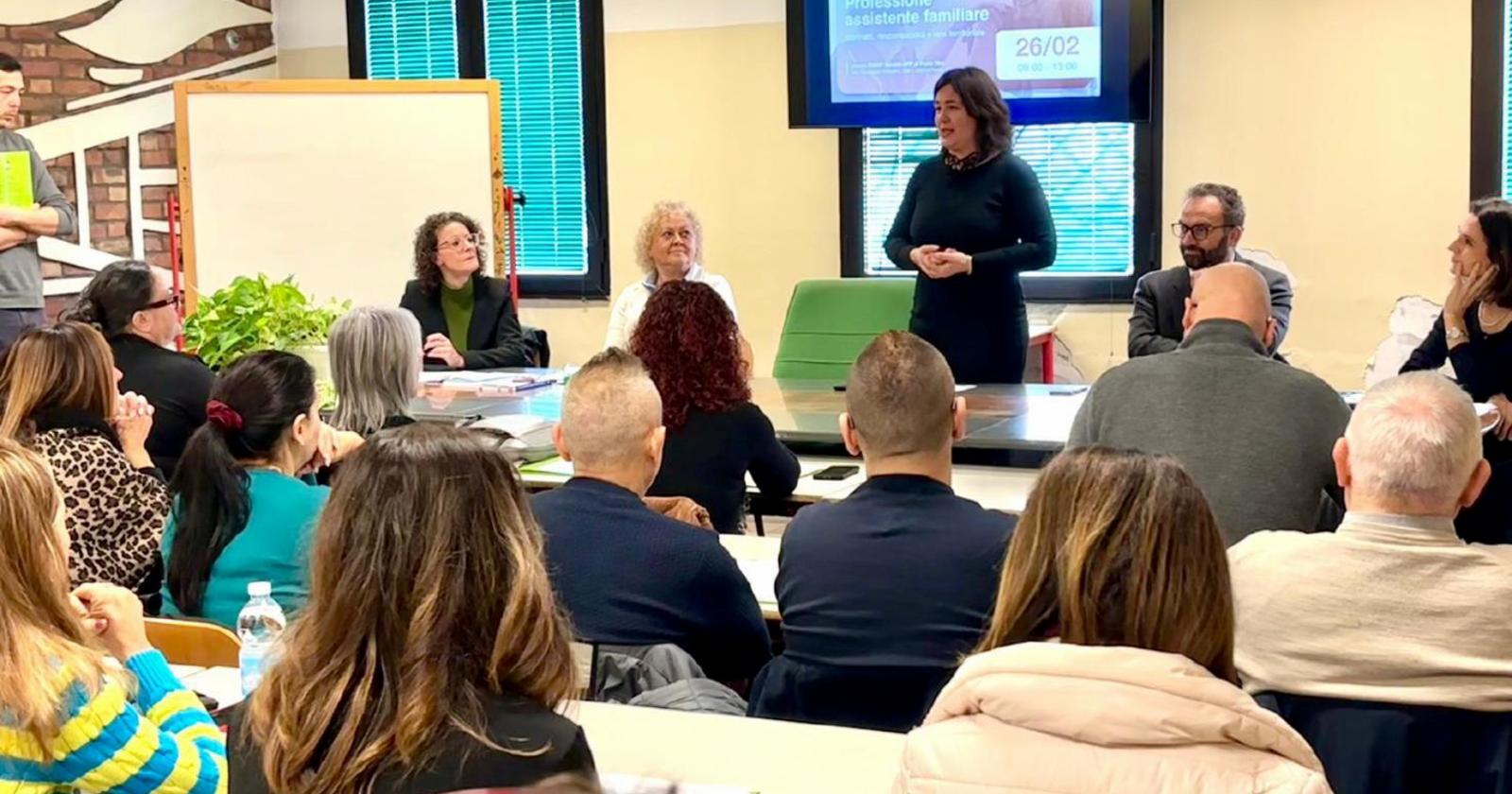 Enaip presenta la professione di assistente familiare