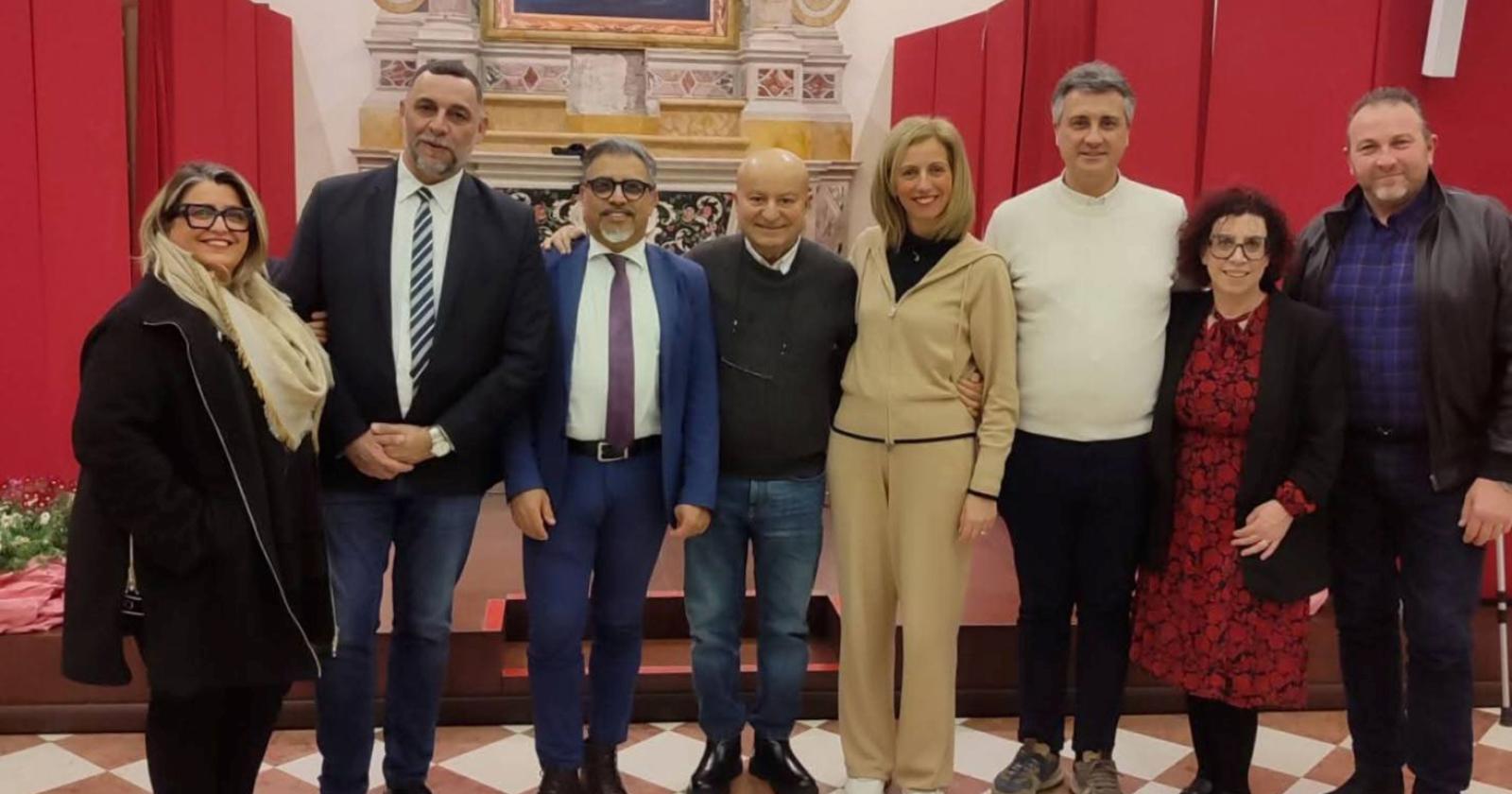 Un serata tra risate e mistero