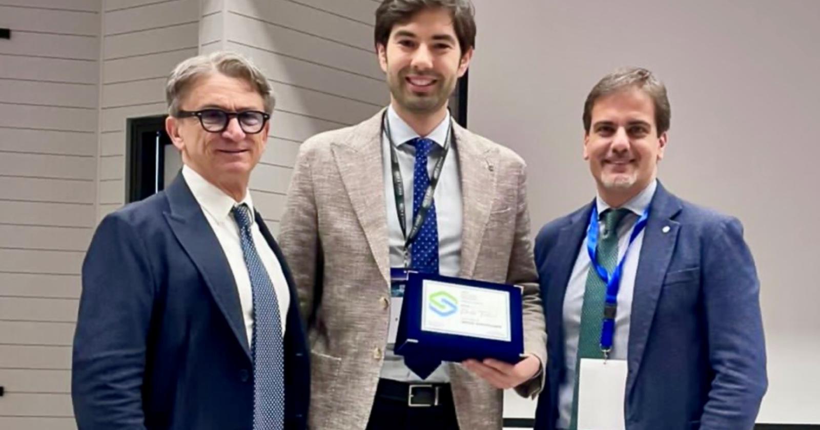  &ldquo;Per dedizione e passione&rdquo;