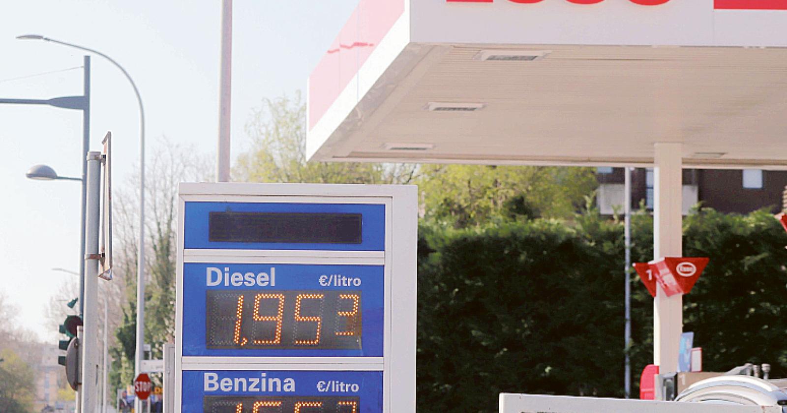 Carburanti, lo sconto non basta