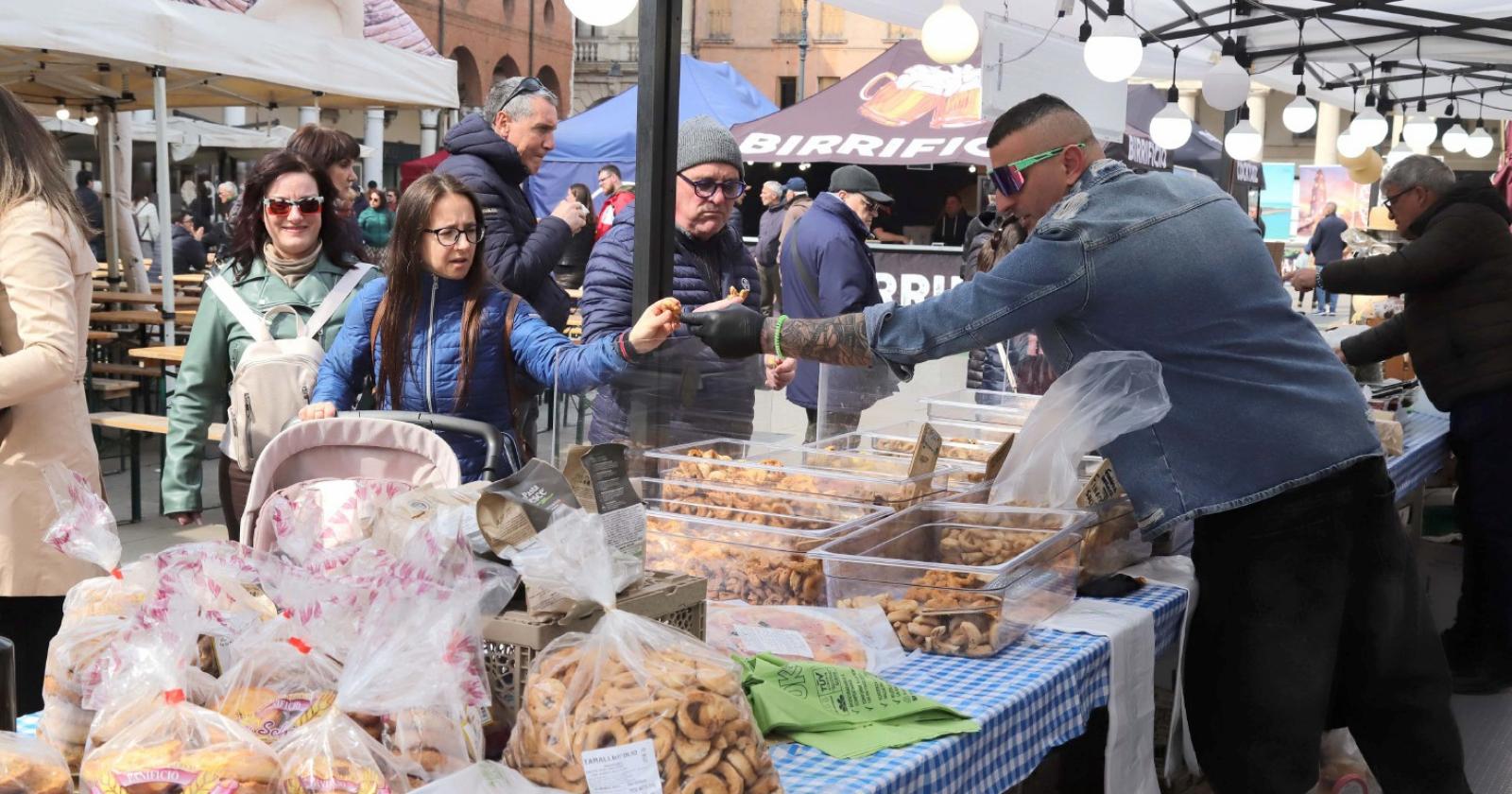 Il cuore della citt&agrave; tra Gargano e Salento 
