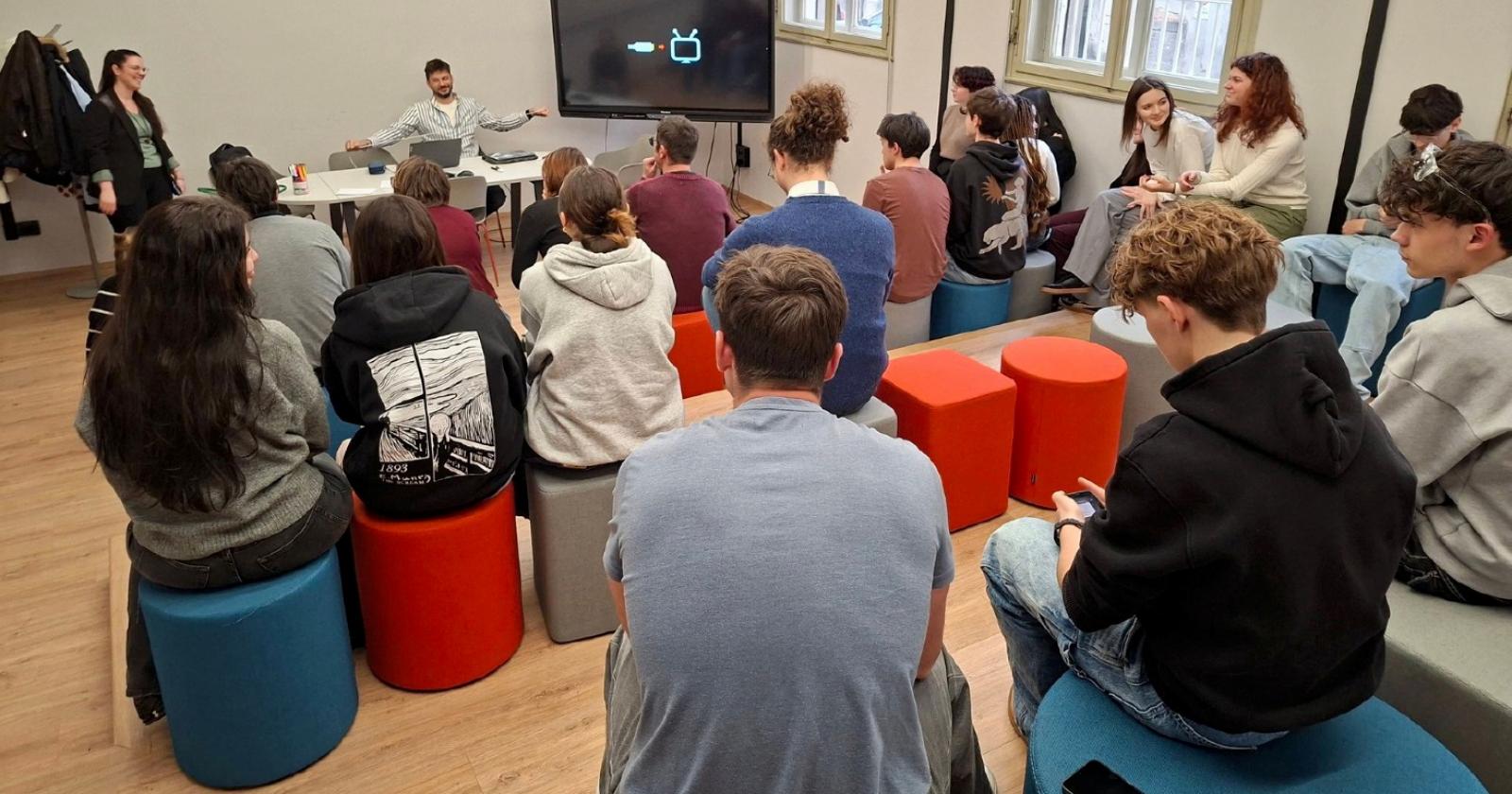 Giovani e territori a confronto