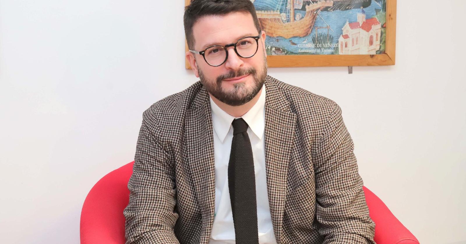 Favero: &ldquo;No al criptomasochismo&rdquo;