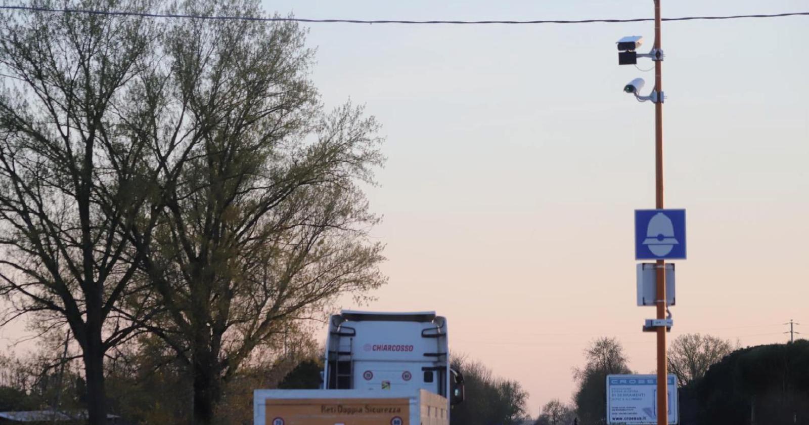 Statale 16: 3 velox in 14 chilometri