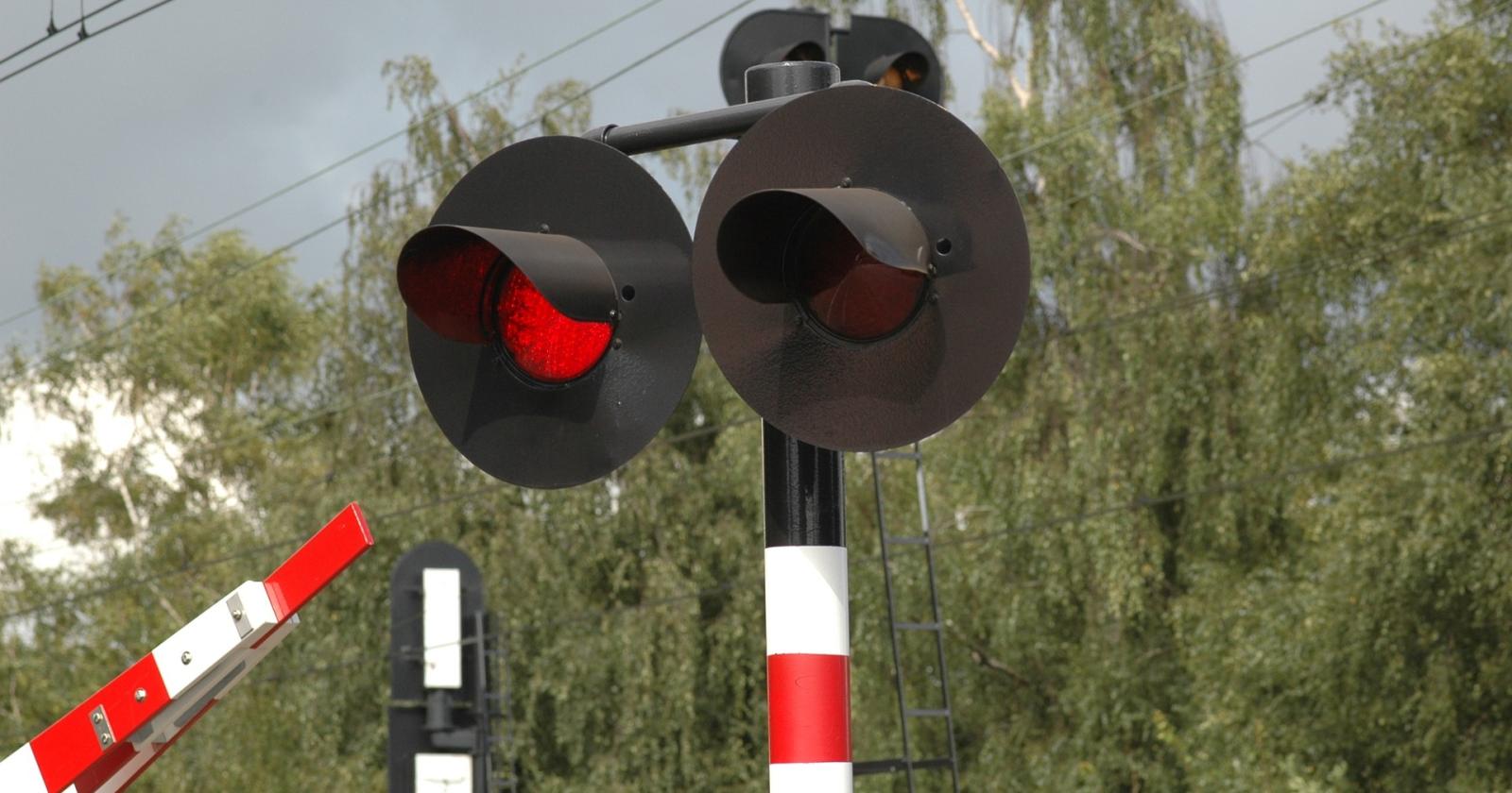 Temporanea modifica alla viabilità in via Vittorio Veneto, all'altezza del passaggio a livello