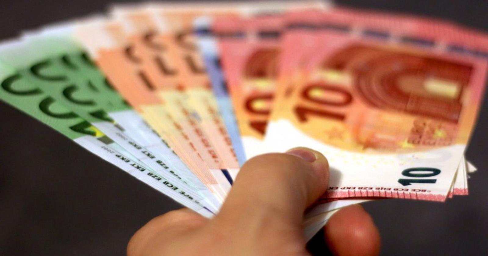 "Inquilini autorizzati a non pagare per mese, proprietari penalizzati"