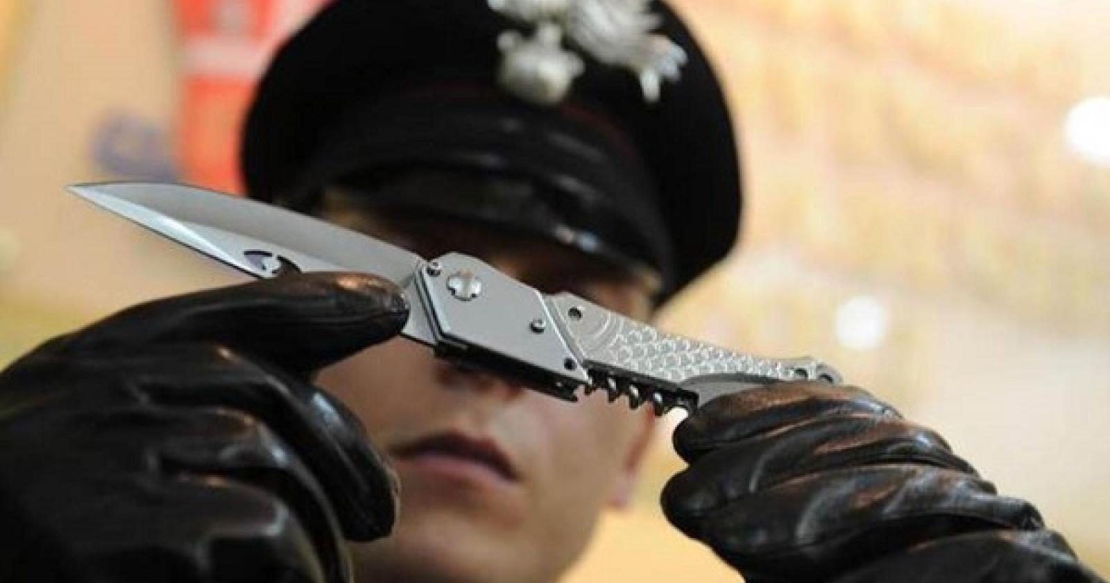 Tenta la rapina al bar ma poi scappa lasciando il coltello sul posto. Arrestato un 28enne di Fiesso