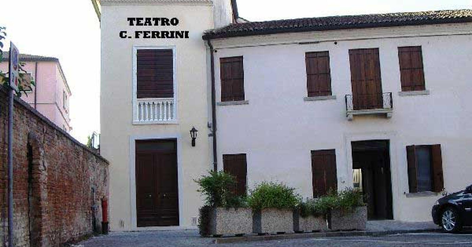 Il teatro Ferrini si tinge di giallo