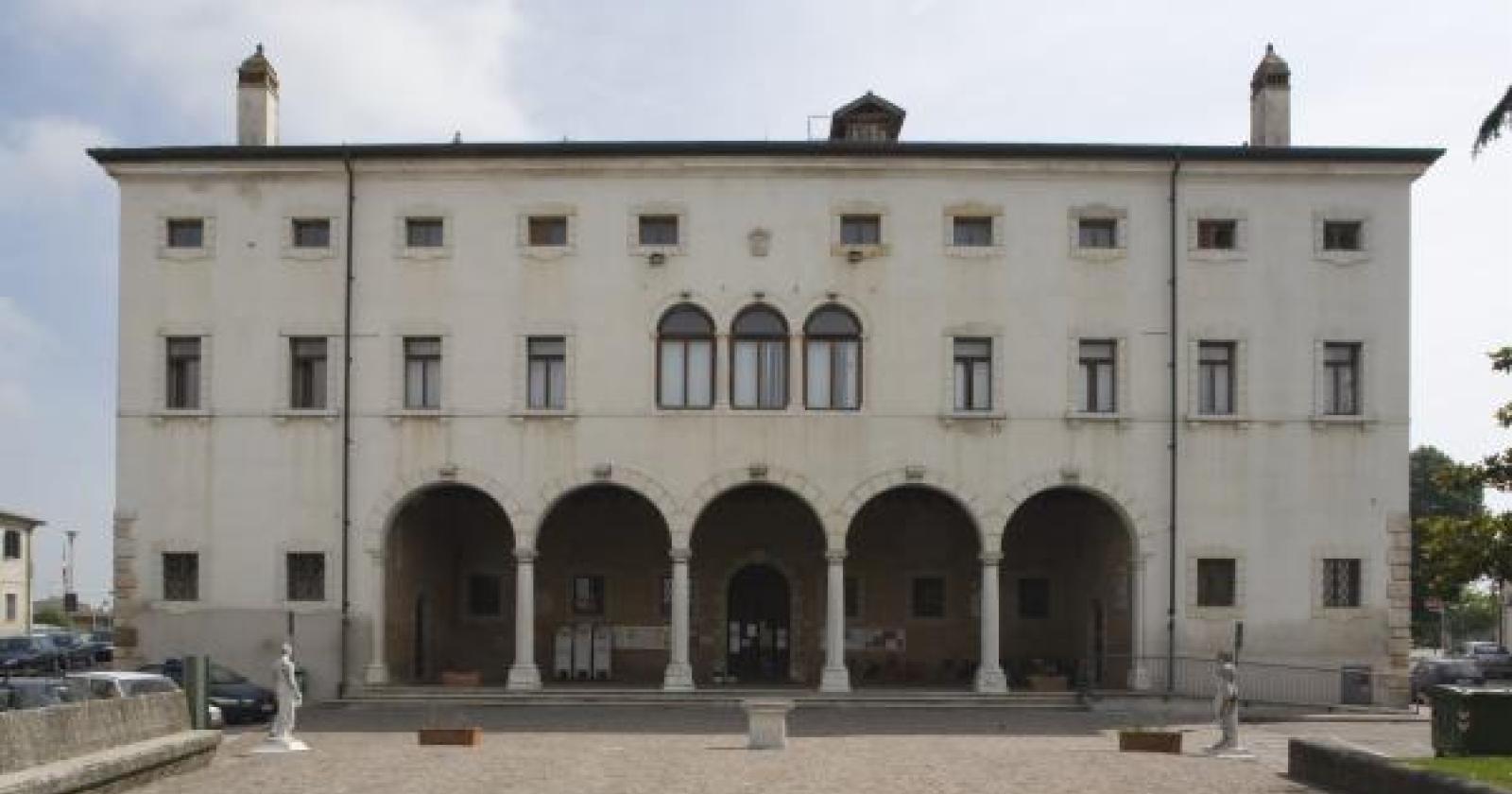 Villadose si mobilita per la pace