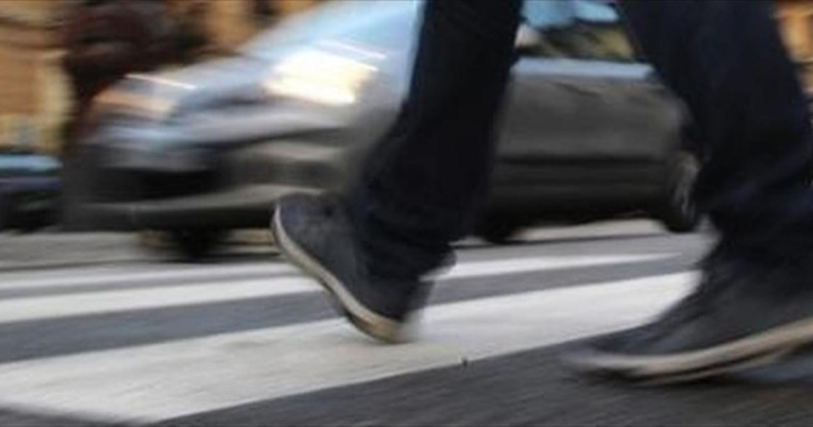 Non si ferma davanti ai pedoni, tragedia sfiorata in Commenda