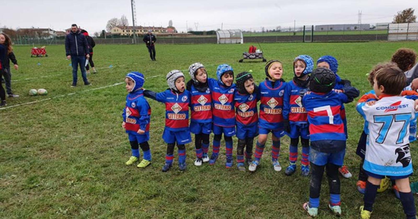 Monti rugby rovigo junior 69114EBF-4E91-4F9B-9A88-6B2C87EB6D56