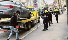 Auto rimosse e multe a raffica