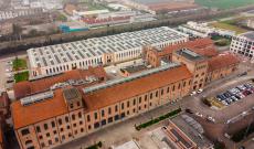 Q200,&ldquo;Qui, le basi del domani&rdquo;