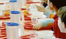 Ferro nel cibo: rabbia alla mensa scolastica