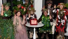 Attenti al lupo: si pappa il premio