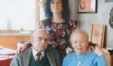 68 anni mano nella mano