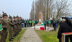 &ldquo;In ricordo del nostro eroe caduto&rdquo;