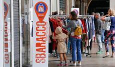 Trenta negozi fanno il fuori tutto