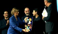 Luca conquista anche la critica