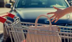 Cos&igrave; la borsa sparisce subito