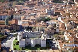 Alla scoperta del borgo medievale e delle specialità gastronomiche di Prato