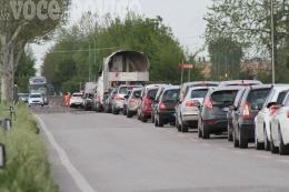 Asfaltature sulla Statale 16, un’altra giornata di passione