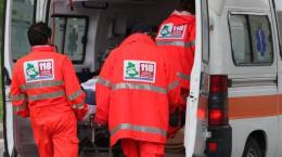 Sbanda e finisce contro un muro: morto un 37enne