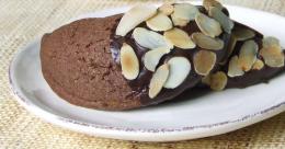 Tortelli al caff&egrave; e crema di mandorle