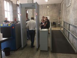 Tribunale, è arrivato il metal detector