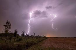 Protezione civile: attenzione, in arrivo 24 ore con temporali intensi e grandinate