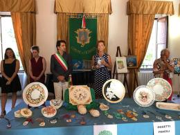Meravigliose opere locali in mostra