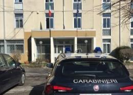 Bocciano il figlio, il padre insegue e picchia l'insegnante