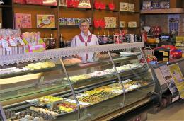 Addio alla pasticceria Dall'Amelia