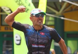 Stefano Bolognese investito da una bici elettrica durante la gara