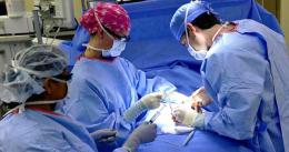 Trapiantati entrambi i polmoni a un 18enne a causa del covid