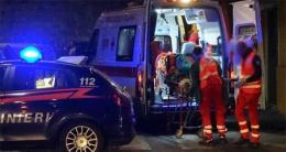 Finiscono all'ospedale per aver difeso le ragazze