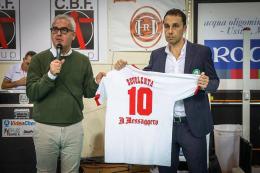 La maglia di Vigor regalata a Macerata