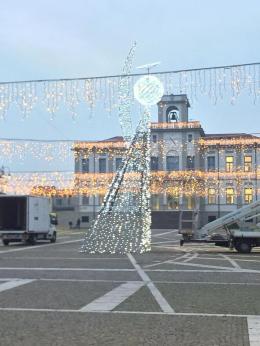 "Sono già pronta per allestire la mia città con delle splendide luminarie natalizie"