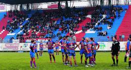 Rossoblù in campo per la vetta