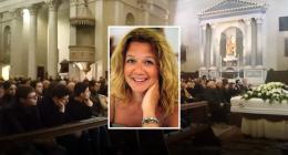 Una grande folla per l'ultimo saluto a Luana Maniezzo