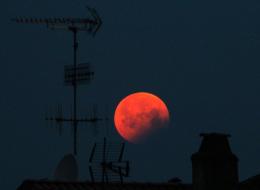 Super luna rossa, ecco le foto dell'eclissi dal polesine
