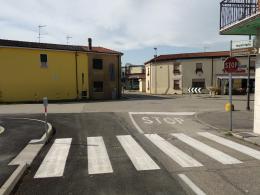 Il paese che tenta di rialzarsi
