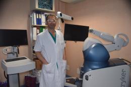 Ecco il chirurgo robot. Per protesi perfette