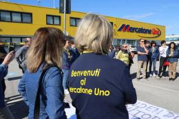 Rate del muto sospese ai dipendenti del Mercatone Uno