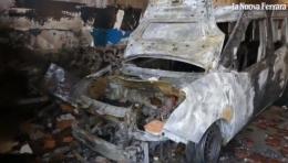 Fiamme nel magazzino comunale 