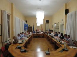 Le minoranze si ricompattano