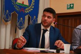 Assessore investito da monopattino, è grave