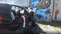 Si schianta contro un muro, muore 47enne