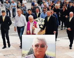 Addio a Vanni, Duomo pieno
