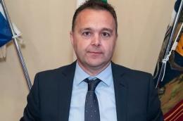 Sindaco suicida, citt&agrave; sotto shock